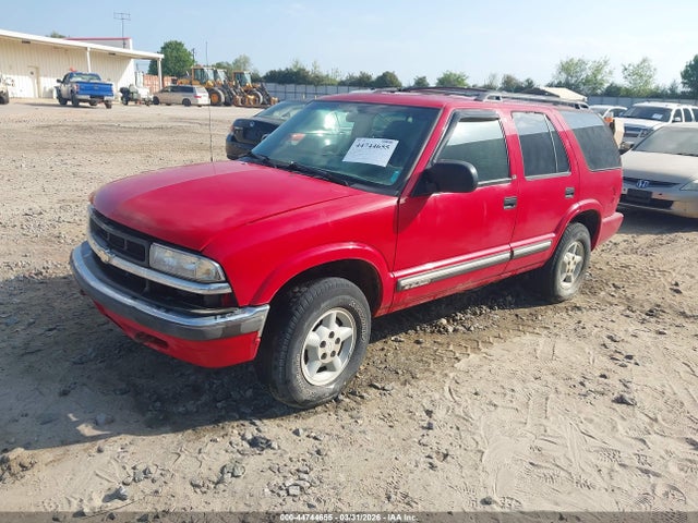 2000 CHEVROLET BLAZER 1GNDT13W8Y2401897 Photo 1