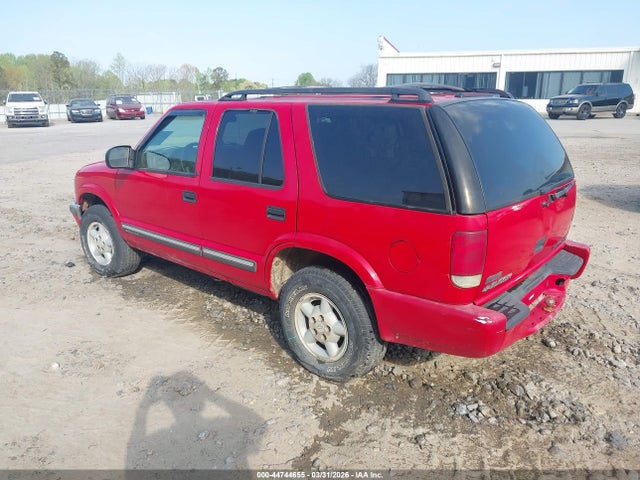 2000 CHEVROLET BLAZER 1GNDT13W8Y2401897 Photo 2