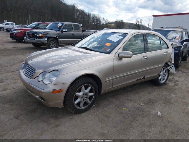 44744665 :رقم المزاد ، WDBRF64J52F247721 vin ، 2002 Mercedes-benz C 320 مزاد بيع