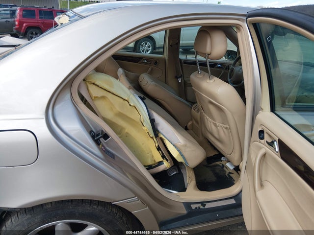 44744665 :رقم المزاد ، WDBRF64J52F247721 vin ، 2002 Mercedes-benz C 320 مزاد بيع