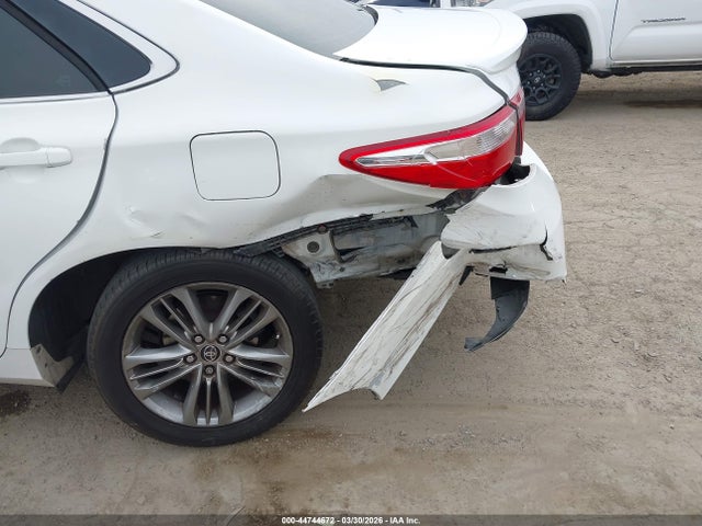 4T1BF1FK4GU163464 Toyota CAMRY SE
