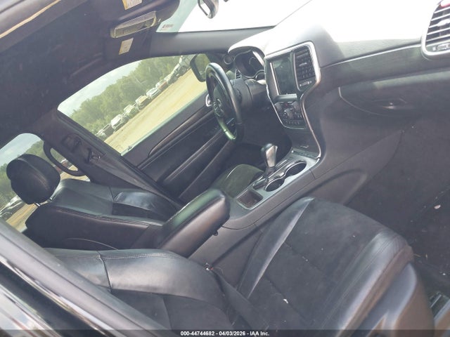 Продаж на аукціоні авто 2018 Jeep Grand Cherokee Laredo E 4x2, vin: 1C4RJEAG8JC252883, номер лоту: 44744682