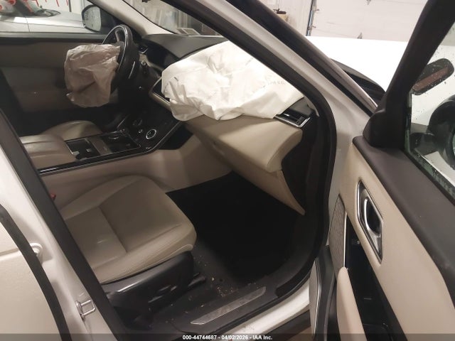 2018 LAND ROVER RANGE ROVER VELAR SALYL2RX1JA750775 Photo 4
