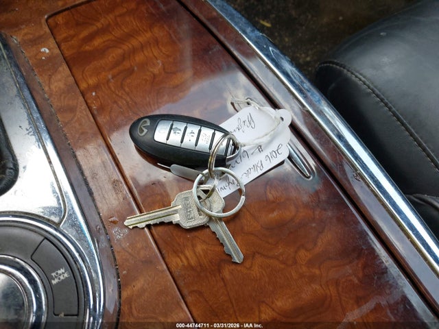 44744711 :رقم المزاد ، JN8AZ2NF7G9612287 vin ، 2016 Infiniti Qx80 مزاد بيع