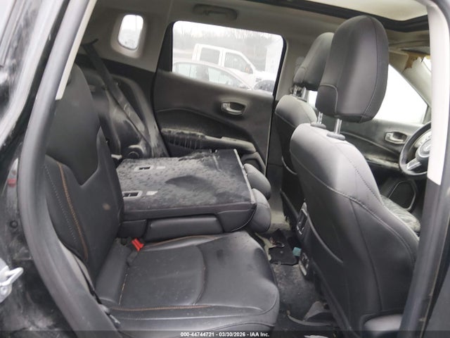 2019 JEEP COMPASS 3C4NJDCB4KT622856 Photo 7