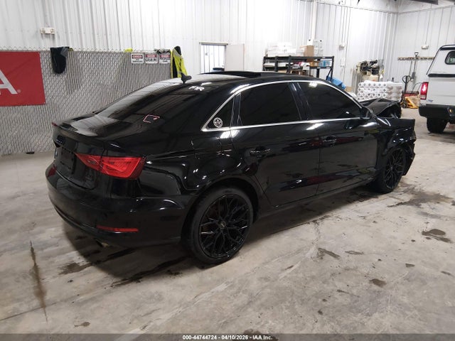 Продаж на аукціоні авто 2015 Audi A3 2.0t Premium, vin: WAUEFGFF3F1009798, номер лоту: 44744724