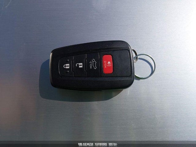 JTMRWRFV3SJ069811 Toyota Rav4 Hybrid Xle