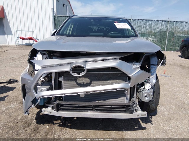 JTMRWRFV3SJ069811 Toyota Rav4 Hybrid Xle
