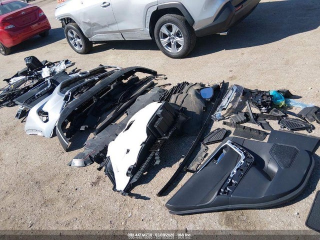 JTMRWRFV3SJ069811 Toyota Rav4 Hybrid Xle