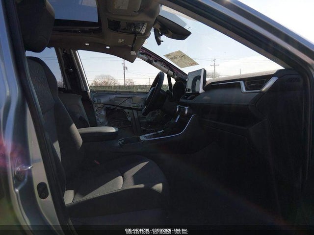JTMRWRFV3SJ069811 Toyota Rav4 Hybrid Xle