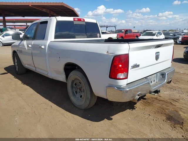2014 RAM 1500 1C6RR6GT3ES364271 Photo 2
