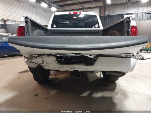 Продажа на аукционе авто 2019 Ram 1500 Classic Express  4x4 6'4 Box, vin: 1C6RR7FG2KS570798, номер лота: 44744769