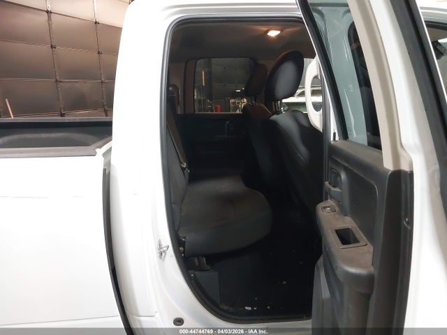 Продажа на аукционе авто 2019 Ram 1500 Classic Express  4x4 6'4 Box, vin: 1C6RR7FG2KS570798, номер лота: 44744769