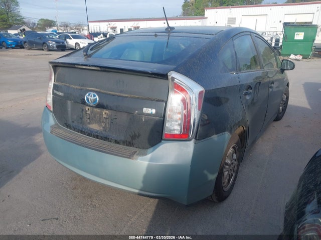 2015 TOYOTA PRIUS JTDKN3DU2F1967124 Photo 3