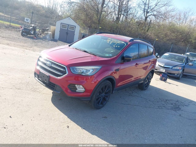 1FMCU9GD7HUA81884 Ford ESCAPE SE