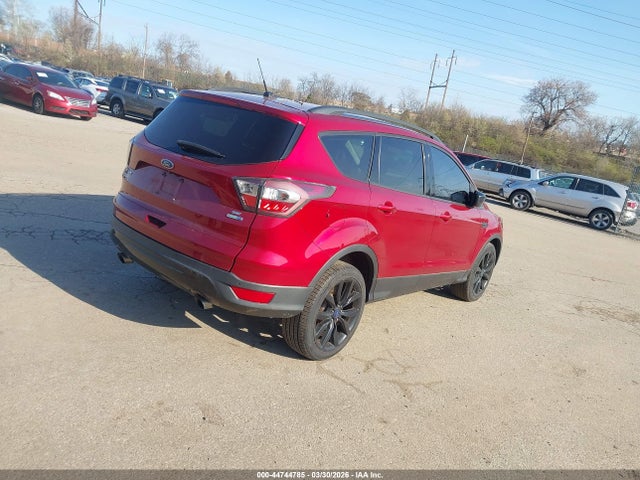 1FMCU9GD7HUA81884 Ford ESCAPE SE