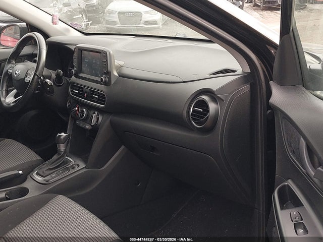 2018 HYUNDAI KONA KM8K2CAA3JU082601 Photo 4