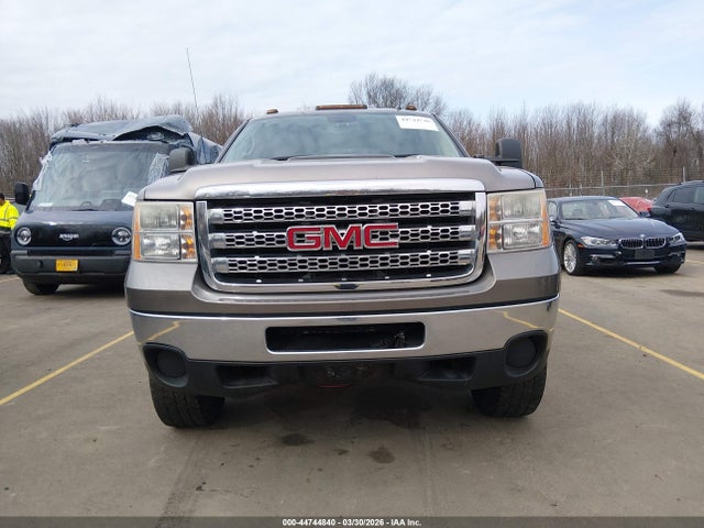 2013 Gmc Sierra 2500hd Sle მანქანა იყიდება აუქციონზე, vin: 1GT120CG8DF124933, აუქციონის ნომერი: 44744840