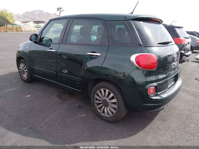 2014 FIAT 500L ZFBCFABH4EZ000805 Photo 2