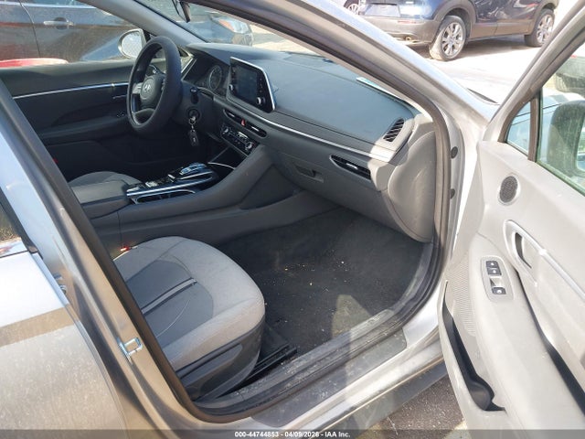 44744853 :رقم المزاد ، 5NPEG4JA9MH070234 vin ، 2021 Hyundai Sonata Se مزاد بيع