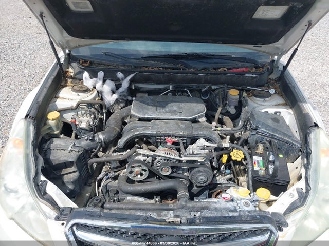 44744866 :رقم المزاد ، 4S3BMCC64A3220594 vin ، 2010 Subaru Legacy 2.5i Premium مزاد بيع
