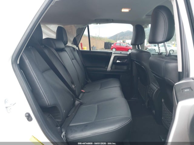 Toyota 4runner Limited 2021 JTEDU5JR9M5232438 Image 8