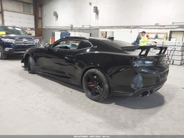 2018 Chevrolet Camaro Zl1 მანქანა იყიდება აუქციონზე, vin: 1G1FJ1R6XJ0132293, აუქციონის ნომერი: 44744955