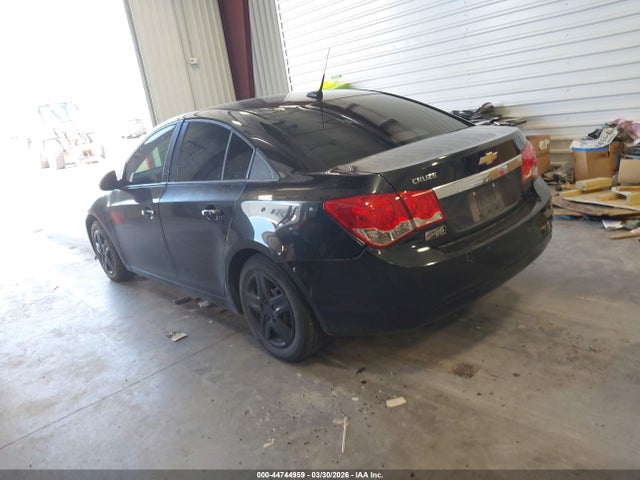 2014 CHEVROLET CRUZE 1G1PA5SH0E7155568 Photo 2