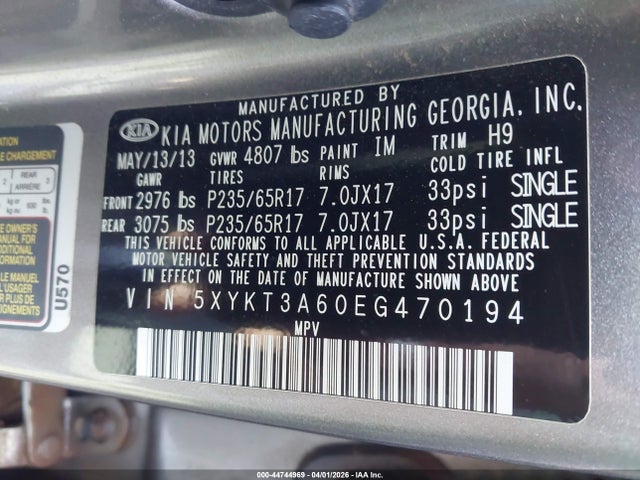 5XYKT3A60EG470194 KIA SORENTO LX