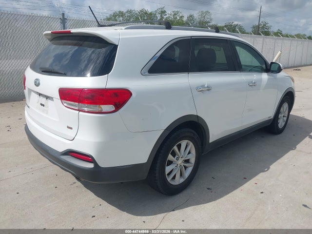5XYPGDA36GG086588 KIA Sorento 2.4l Lx