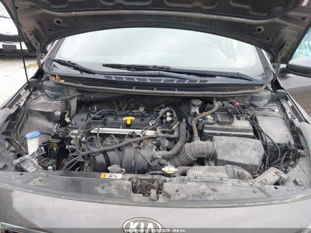 2017 KIA FORTE 3KPFL4A75HE058192 Photo 9