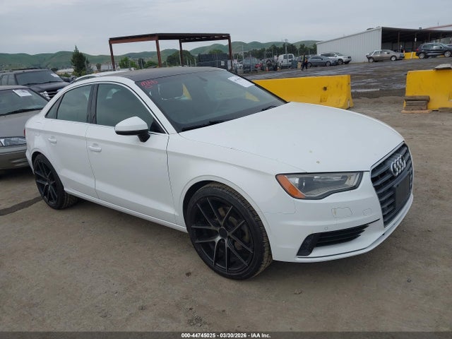 2016 AUDI A3 WAUC7GFF2G1003786 Photo 0