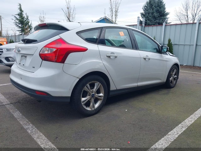 1FADP3K27EL332171 Ford FOCUS SE