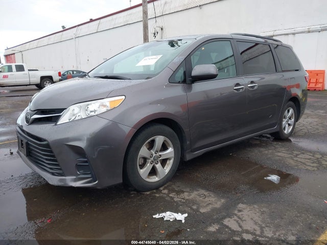 Продаж на аукціоні авто 2019 Toyota Sienna Le 8 Passenger, vin: 5TDKZ3DC2KS987138, номер лоту: 44745040