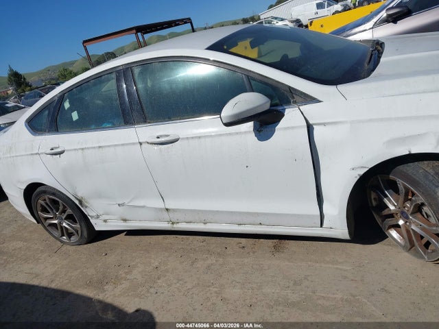 Ford FUSION SE 2017 3FA6P0T96HR324197 Image 13