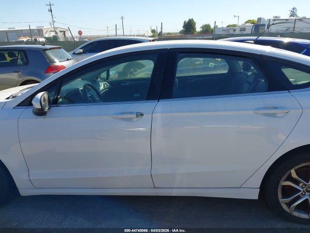 Ford FUSION SE 2017 3FA6P0T96HR324197 Image 14