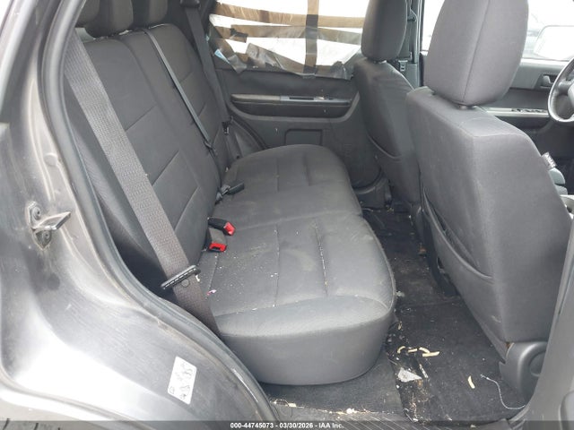 2011 Ford Escape Xlt მანქანა იყიდება აუქციონზე, vin: 1FMCU0D73BKB11993, აუქციონის ნომერი: 44745073