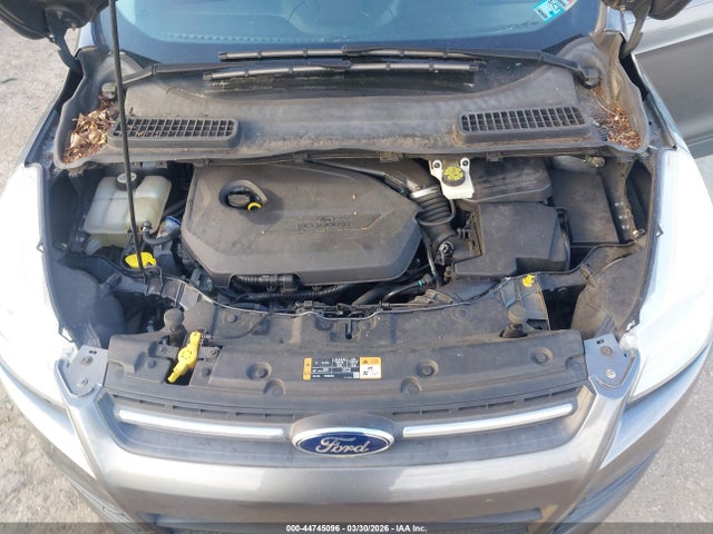 1FMCU9GX9EUE32705 Ford ESCAPE SE