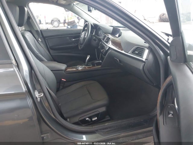 2018 BMW 320I WBA8E1G55JNU90612 Photo 4