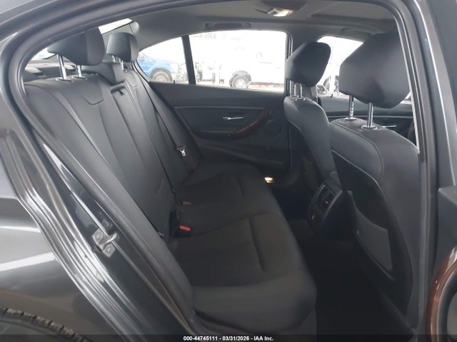 2018 BMW 320I WBA8E1G55JNU90612 Photo 7