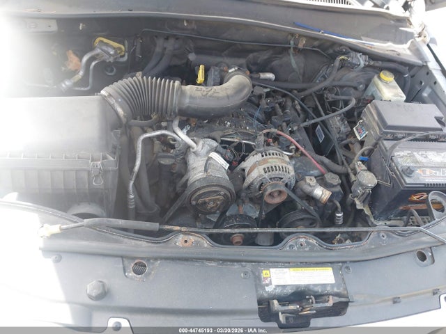 44745193 :رقم المزاد ، 1J8GN28K68W140718 vin ، 2008 Jeep Liberty Sport مزاد بيع
