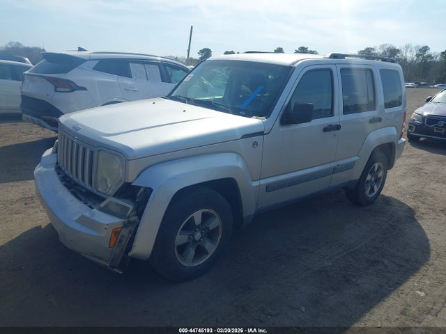 44745193 :رقم المزاد ، 1J8GN28K68W140718 vin ، 2008 Jeep Liberty Sport مزاد بيع