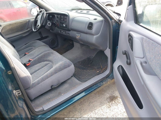 Продаж на аукціоні авто 1998 Dodge Dakota Slt/sport, vin: 1B7FL26X8WS512751, номер лоту: 44745213