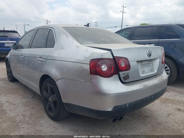 2008 Volkswagen Jetta Se მანქანა იყიდება აუქციონზე, vin: 3VWRM71K18M089426, აუქციონის ნომერი: 44745233