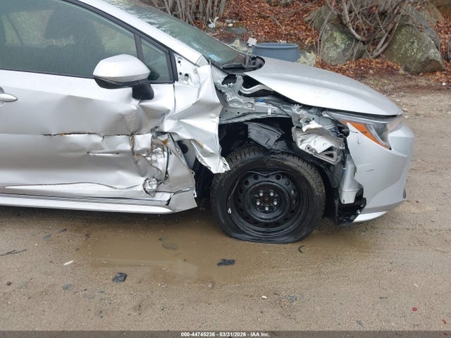 2022 Toyota Corolla Le მანქანა იყიდება აუქციონზე, vin: JTDEPMAE8N3011899, აუქციონის ნომერი: 44745236