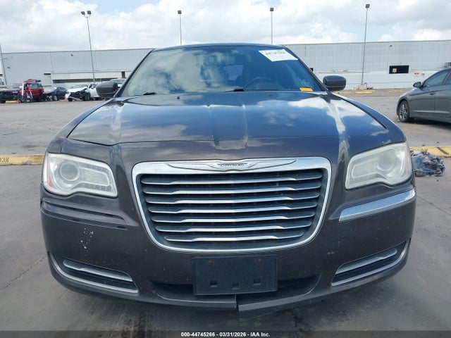 Продажа на аукционе авто 2014 Chrysler 300, vin: 2C3CCAAGXEH200090, номер лота: 44745266