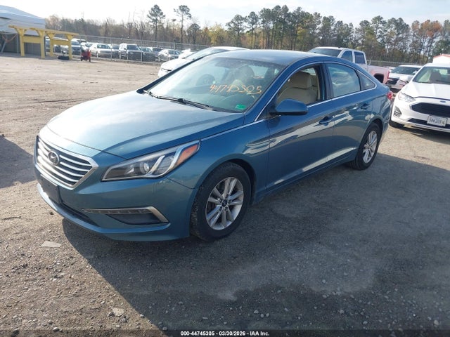 Hyundai SONATA SE 2015 5NPE24AF9FH069100 Image 2