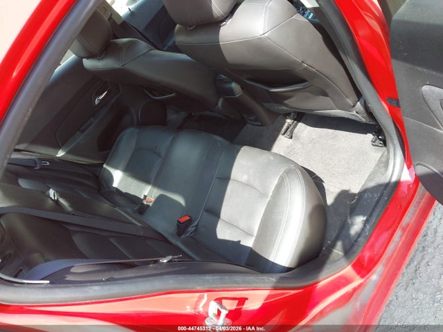 Продаж на аукціоні авто 2015 Chevrolet Cruze 2lt Auto, vin: 1G1PE5SB5F7230573, номер лоту: 44745312