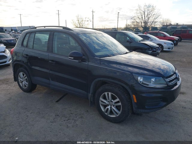 2017 Volkswagen Tiguan 2.0t/2.0t S მანქანა იყიდება აუქციონზე, vin: WVGBV7AX9HK030530, აუქციონის ნომერი: 44745319