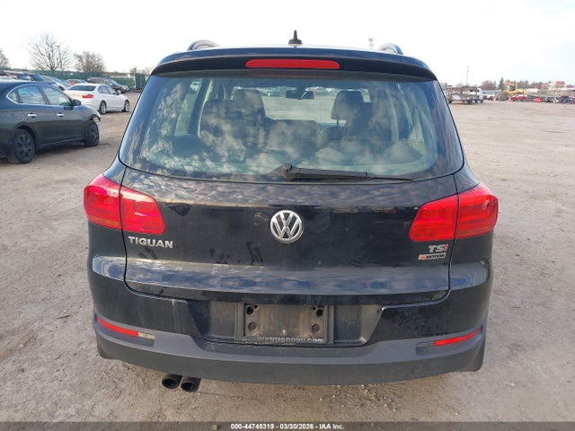 2017 Volkswagen Tiguan 2.0t/2.0t S მანქანა იყიდება აუქციონზე, vin: WVGBV7AX9HK030530, აუქციონის ნომერი: 44745319